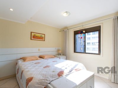 Apartamento à venda com 101m², 3 quartos, 1 suíte, 2 vagas no bairro Tristeza em Porto Alegre - Foto 33