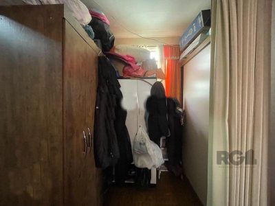 Casa à venda com 190m², 4 quartos, 2 vagas no bairro Partenon em Porto Alegre - Foto 2