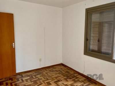 Apartamento à venda com 68m², 2 quartos, 1 vaga no bairro Rio Branco em Porto Alegre - Foto 4