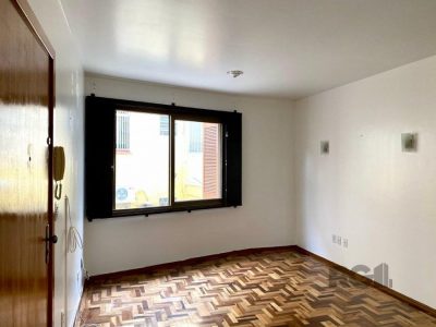 Apartamento à venda com 68m², 2 quartos, 1 vaga no bairro Rio Branco em Porto Alegre - Foto 9