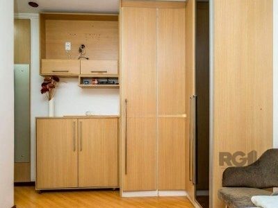 Cobertura à venda com 224m², 4 quartos, 1 suíte, 2 vagas no bairro Chácara das Pedras em Porto Alegre - Foto 13