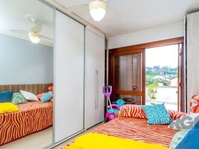 Cobertura à venda com 224m², 4 quartos, 1 suíte, 2 vagas no bairro Chácara das Pedras em Porto Alegre - Foto 25