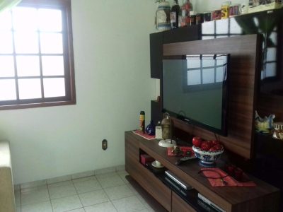 Casa à venda com 130m², 5 quartos, 1 suíte, 2 vagas no bairro Partenon em Porto Alegre - Foto 13