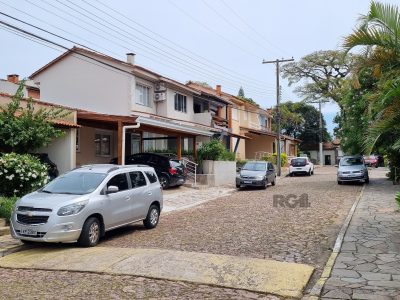 Casa Condominio à venda com 120m², 3 quartos, 1 suíte, 3 vagas no bairro Santo Antônio em Porto Alegre - Foto 4