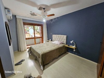 Casa Condominio à venda com 218m², 3 quartos, 1 suíte, 1 vaga no bairro Ipanema em Porto Alegre - Foto 18