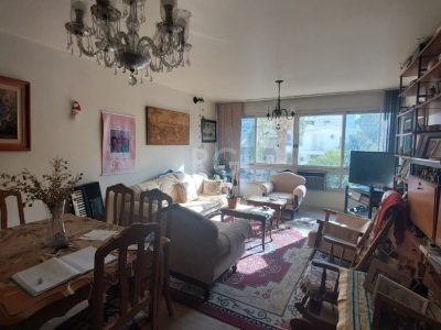 Apartamento à venda com 114m², 3 quartos, 1 vaga no bairro Petrópolis em Porto Alegre - Foto 3