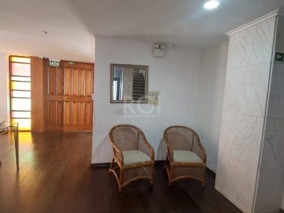 Apartamento à venda com 114m², 3 quartos, 1 vaga no bairro Petrópolis em Porto Alegre - Foto 9