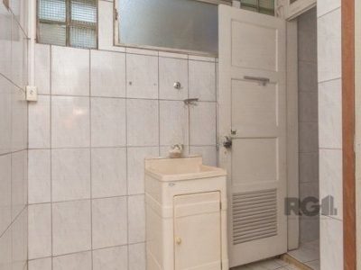 Apartamento à venda com 80m², 2 quartos no bairro Santana em Porto Alegre - Foto 18