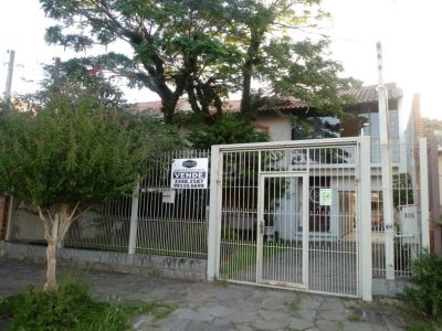 Casa à venda com 300m², 3 quartos, 1 suíte, 5 vagas no bairro Jardim Itu em Porto Alegre - Foto 4