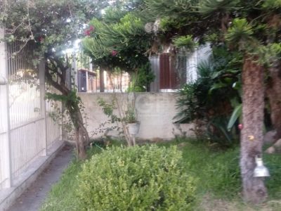 Casa à venda com 300m², 3 quartos, 1 suíte, 5 vagas no bairro Jardim Itu em Porto Alegre - Foto 29