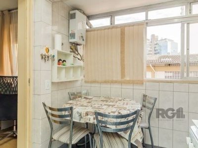 Apartamento à venda com 65m², 2 quartos no bairro Vila Ipiranga em Porto Alegre - Foto 10