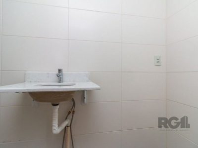 Apartamento à venda com 66m², 2 quartos, 1 vaga no bairro Passo d'Areia em Porto Alegre - Foto 10