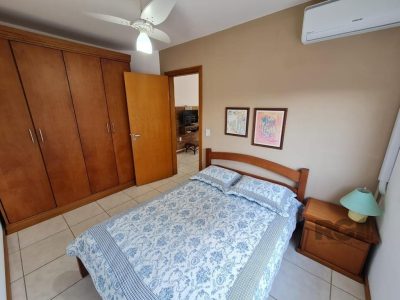 Apartamento à venda com 58m², 1 quarto, 1 suíte, 1 vaga no bairro Centro em Capão da Canoa - Foto 10