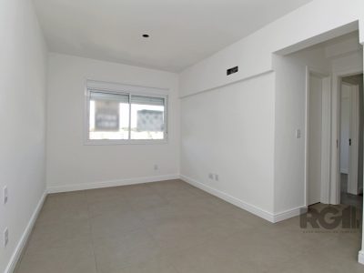 Apartamento à venda com 72m², 2 quartos, 1 suíte, 2 vagas no bairro Petrópolis em Porto Alegre - Foto 3