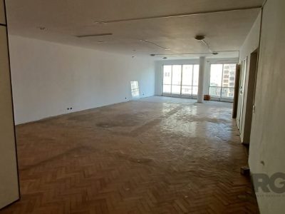 Conjunto/Sala à venda com 160m² no bairro Centro Histórico em Porto Alegre - Foto 11