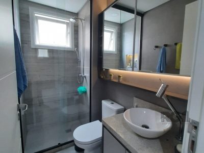 Apartamento à venda com 93m², 3 quartos, 1 suíte, 1 vaga no bairro Santana em Porto Alegre - Foto 16