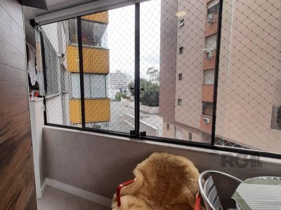 Apartamento à venda com 93m², 3 quartos, 1 suíte, 1 vaga no bairro Santana em Porto Alegre - Foto 7