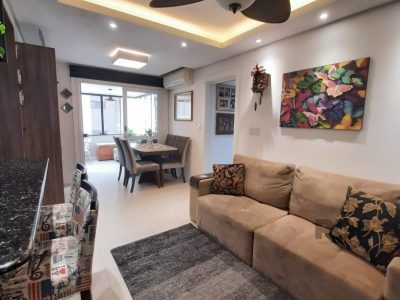 Apartamento à venda com 93m², 3 quartos, 1 suíte, 1 vaga no bairro Santana em Porto Alegre - Foto 8