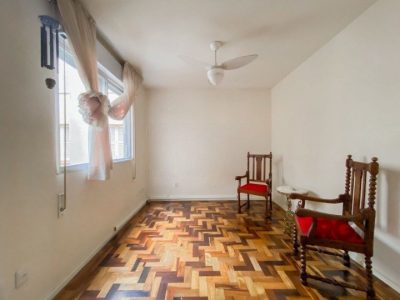 Apartamento à venda com 90m², 3 quartos, 1 vaga no bairro Floresta em Porto Alegre - Foto 14