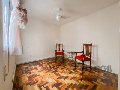 Apartamento à venda com 90m², 3 quartos, 1 vaga no bairro Floresta em Porto Alegre - Foto 15