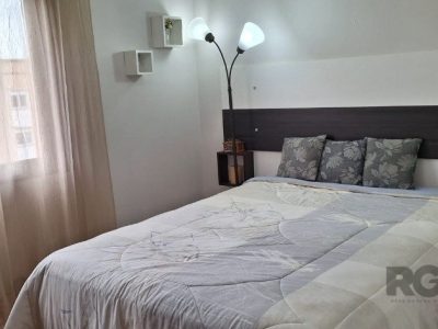 Apartamento à venda com 61m², 2 quartos, 1 suíte, 1 vaga no bairro Partenon em Porto Alegre - Foto 19