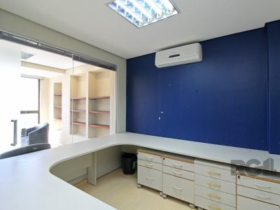 Conjunto/Sala à venda com 271m² no bairro Rio Branco em Porto Alegre - Foto 15