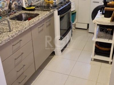 Apartamento à venda com 76m², 3 quartos, 1 suíte, 1 vaga no bairro Protásio Alves em Porto Alegre - Foto 7