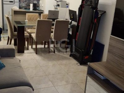 Apartamento à venda com 76m², 3 quartos, 1 suíte, 1 vaga no bairro Protásio Alves em Porto Alegre - Foto 3