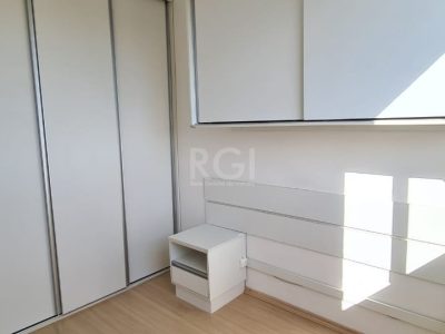 Apartamento à venda com 46m², 2 quartos, 1 suíte, 1 vaga no bairro Glória em Porto Alegre - Foto 26