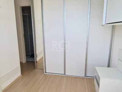 Apartamento à venda com 46m², 2 quartos, 1 suíte, 1 vaga no bairro Glória em Porto Alegre - Foto 27