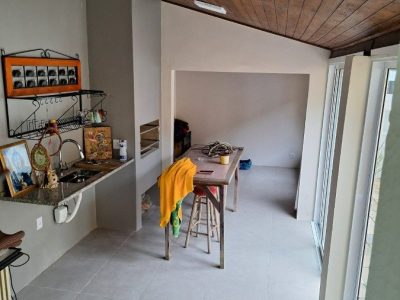 Casa à venda com 200m², 3 quartos, 1 vaga no bairro Petrópolis em Porto Alegre - Foto 7