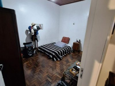 Casa à venda com 200m², 3 quartos, 1 vaga no bairro Petrópolis em Porto Alegre - Foto 8