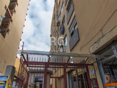 Apartamento à venda com 100m², 3 quartos no bairro Centro Histórico em Porto Alegre - Foto 2