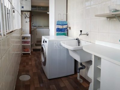 Apartamento à venda com 71m², 2 quartos, 1 suíte, 2 vagas no bairro Rio Branco em Porto Alegre - Foto 9