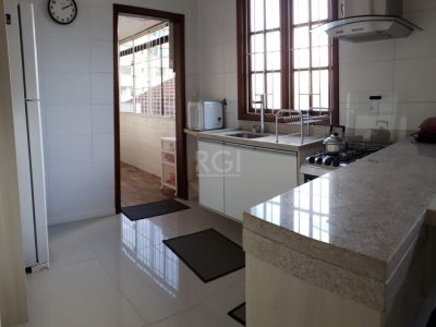 Apartamento à venda com 71m², 2 quartos, 1 suíte, 2 vagas no bairro Rio Branco em Porto Alegre - Foto 7