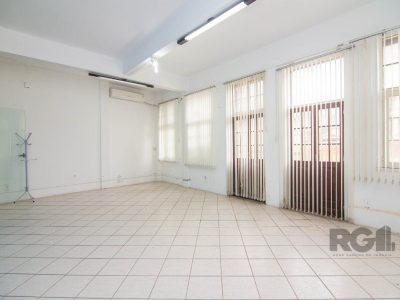 Conjunto/Sala à venda com 99m² no bairro Centro Histórico em Porto Alegre - Foto 7