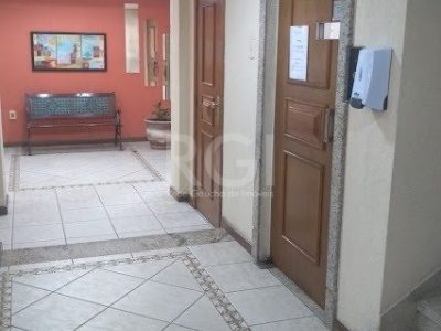 Apartamento à venda com 125m², 3 quartos, 1 suíte, 1 vaga no bairro Petrópolis em Porto Alegre - Foto 32