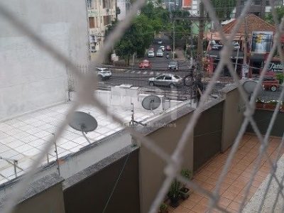 Apartamento à venda com 125m², 3 quartos, 1 suíte, 1 vaga no bairro Petrópolis em Porto Alegre - Foto 40