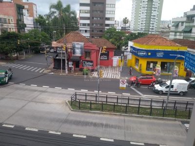 Apartamento à venda com 125m², 3 quartos, 1 suíte, 1 vaga no bairro Petrópolis em Porto Alegre - Foto 44