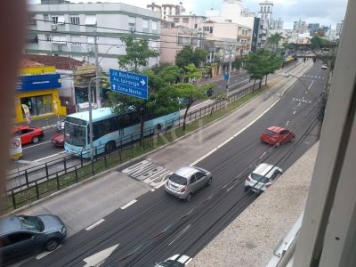 Apartamento à venda com 125m², 3 quartos, 1 suíte, 1 vaga no bairro Petrópolis em Porto Alegre - Foto 45