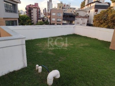 Apartamento à venda com 71m², 2 quartos, 1 suíte, 2 vagas no bairro Petrópolis em Porto Alegre - Foto 3