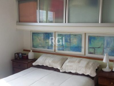 Apartamento à venda com 90m², 3 quartos, 1 suíte, 1 vaga no bairro Passo d'Areia em Porto Alegre - Foto 8