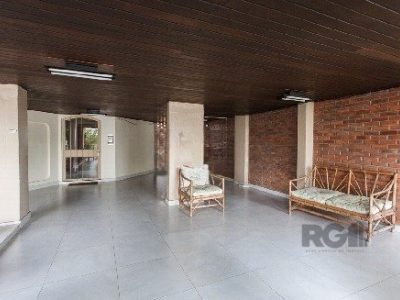 Apartamento à venda com 46m², 1 quarto, 1 vaga no bairro Partenon em Porto Alegre - Foto 3