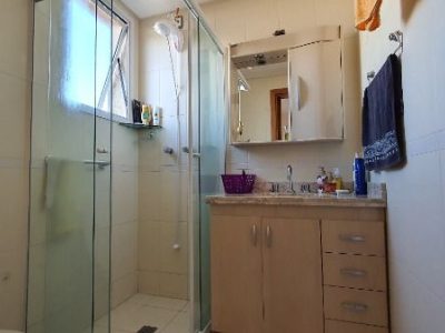 Apartamento à venda com 80m², 2 quartos, 1 suíte, 1 vaga no bairro Jardim Botânico em Porto Alegre - Foto 19