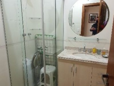 Apartamento à venda com 80m², 2 quartos, 1 suíte, 1 vaga no bairro Jardim Botânico em Porto Alegre - Foto 17