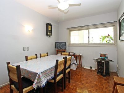 Apartamento à venda com 245m², 3 quartos, 1 suíte, 2 vagas no bairro Auxiliadora em Porto Alegre - Foto 28