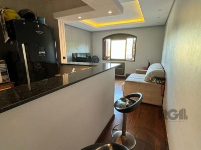 Apartamento à venda com 64m², 2 quartos, 1 vaga no bairro São João em Porto Alegre - Foto 2