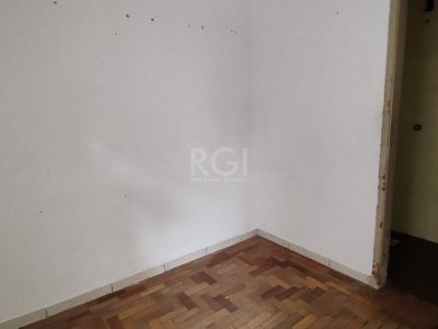 Apartamento à venda com 82m², 2 quartos, 1 vaga no bairro Passo d'Areia em Porto Alegre - Foto 14