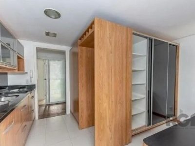 Apartamento à venda com 128m², 3 quartos, 1 suíte, 4 vagas no bairro Auxiliadora em Porto Alegre - Foto 14