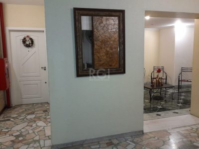 Apartamento à venda com 58m², 2 quartos no bairro Centro Histórico em Porto Alegre - Foto 6